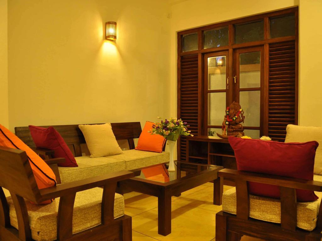 Helis Place Unawatuna Bagian luar foto