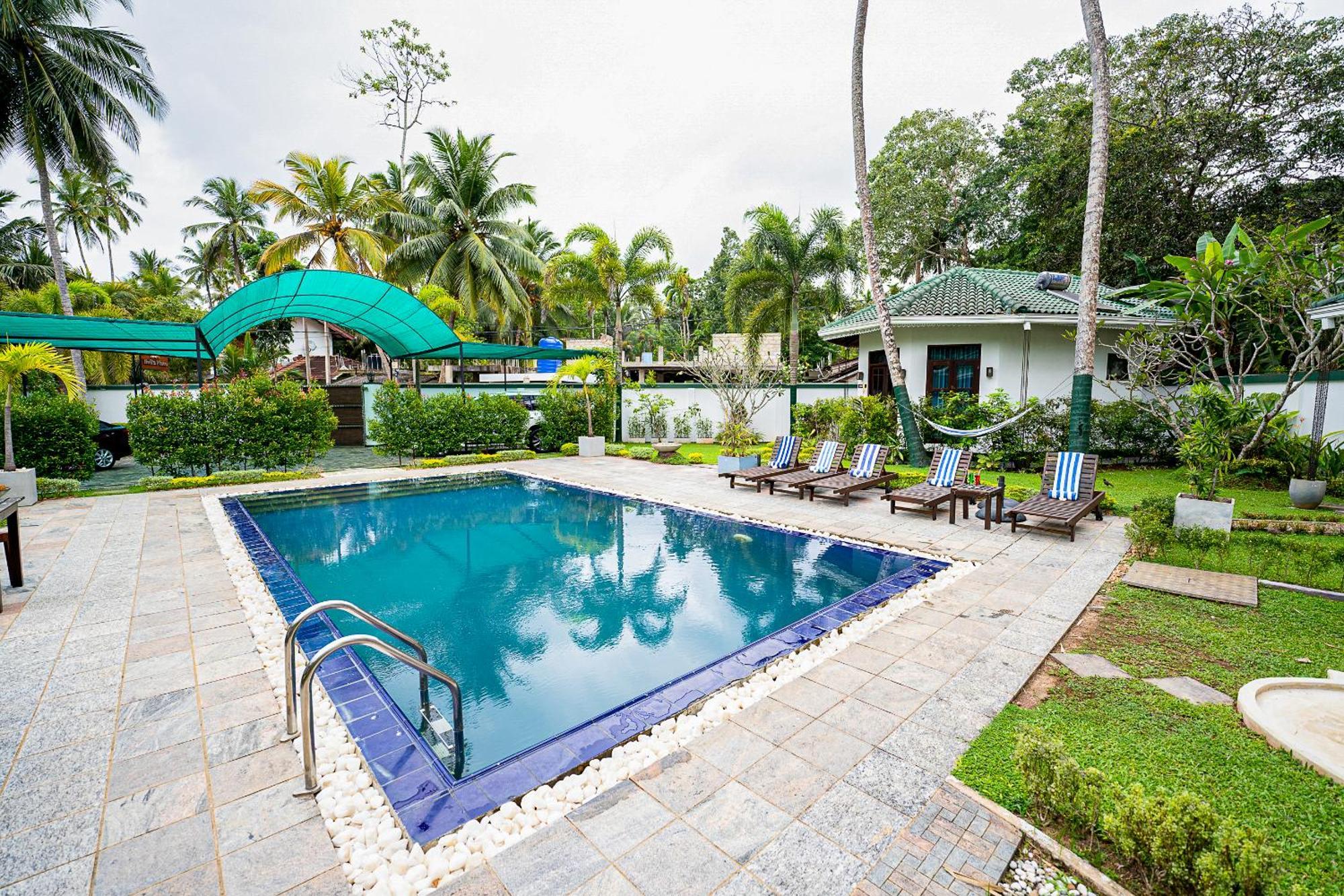 Helis Place Unawatuna Bagian luar foto