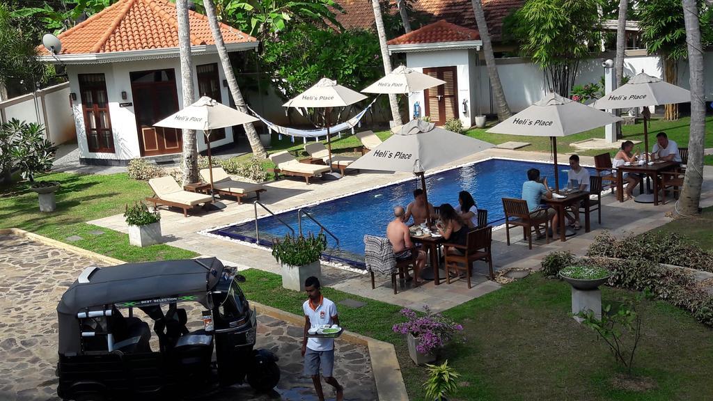 Helis Place Unawatuna Bagian luar foto