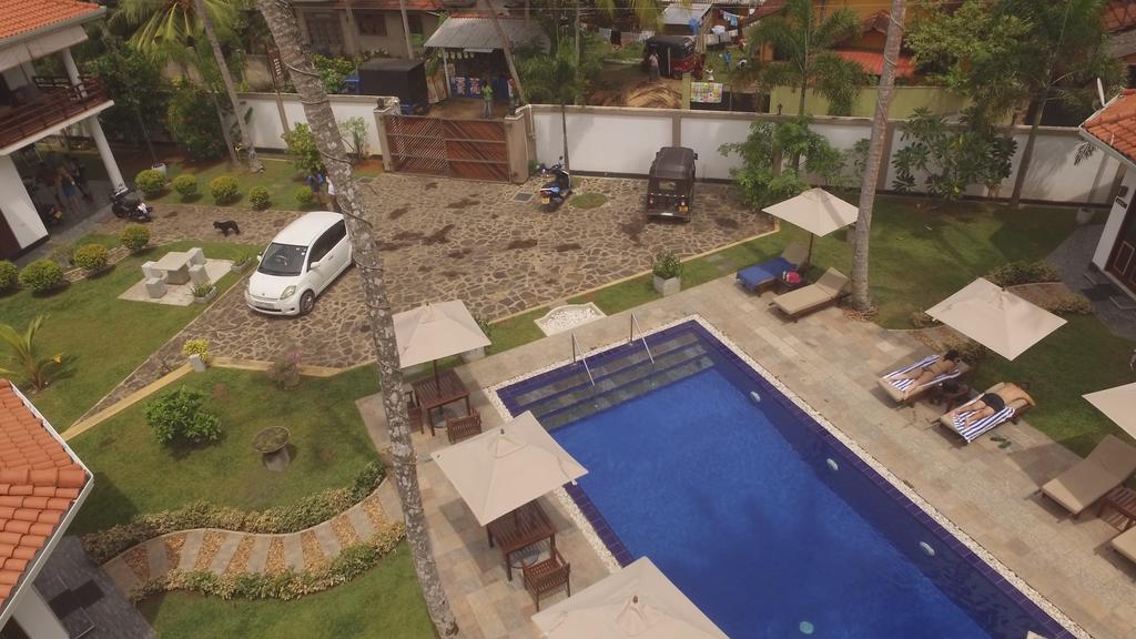 Helis Place Unawatuna Bagian luar foto
